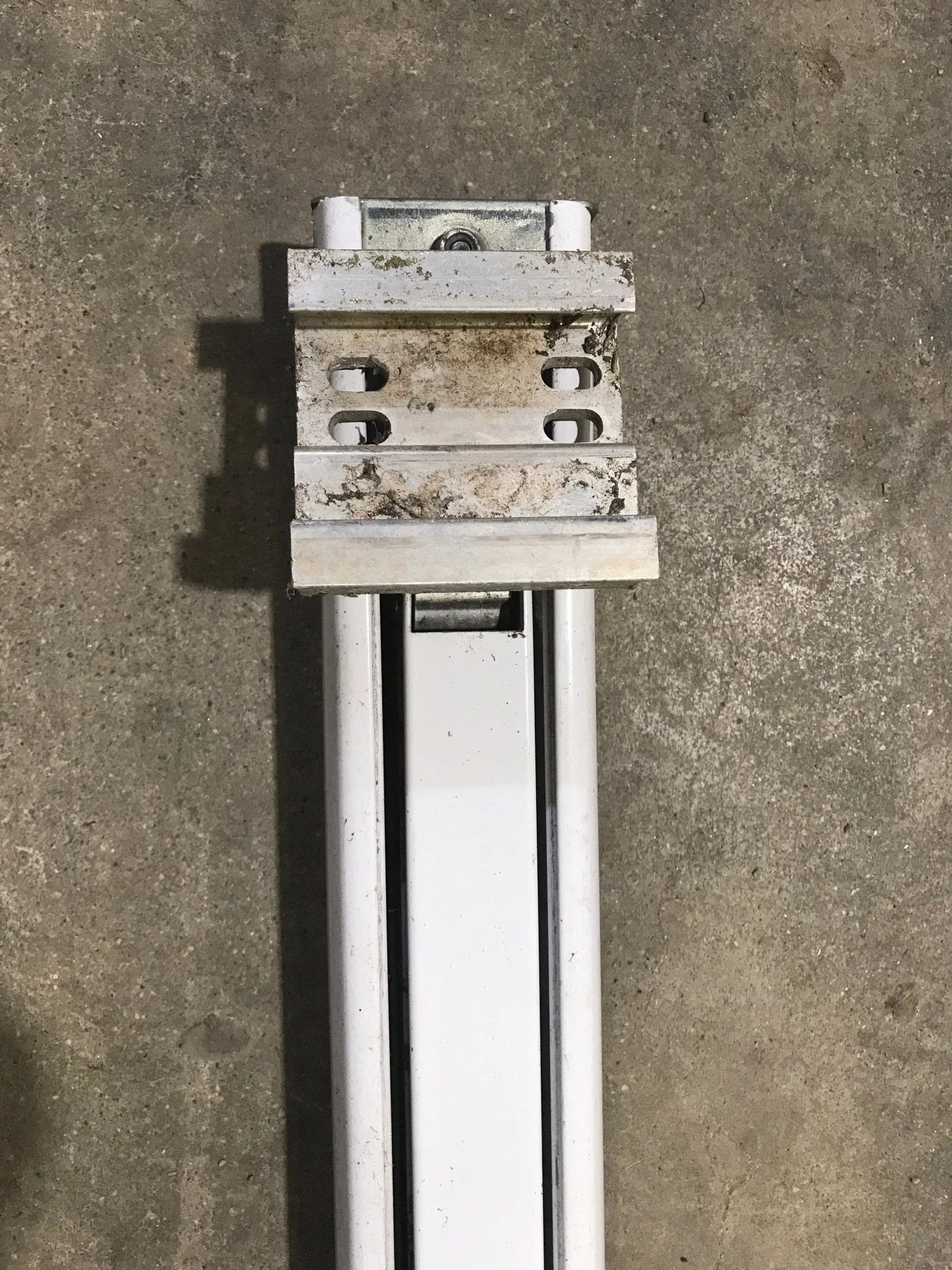 Used Dometic / A&E 8500 Awning Single Manual Arm - Image 6