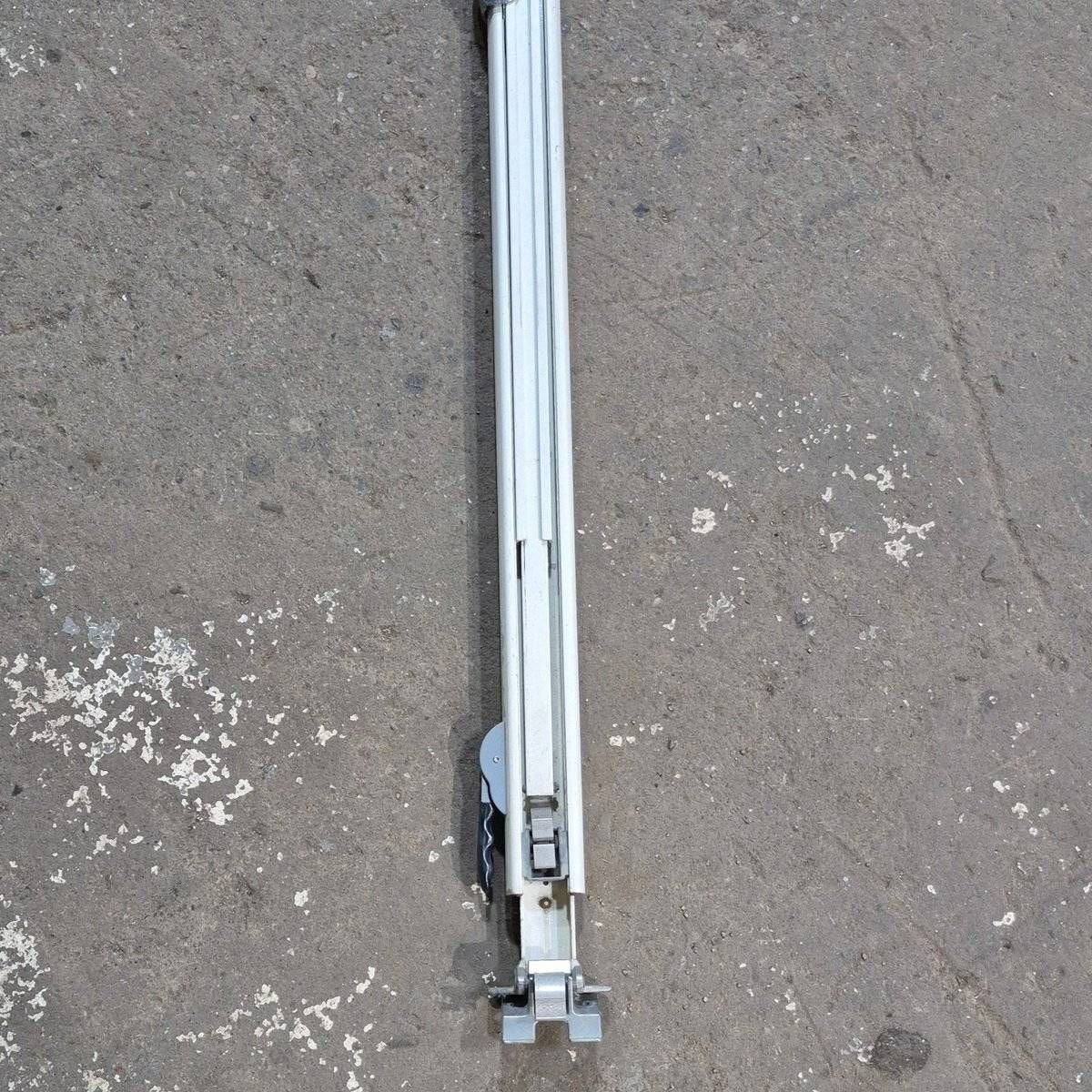 Used Dometic / A&E 8500 Manual Awning Arm, Tall, Colonial White - 8480000.401 - Image 10