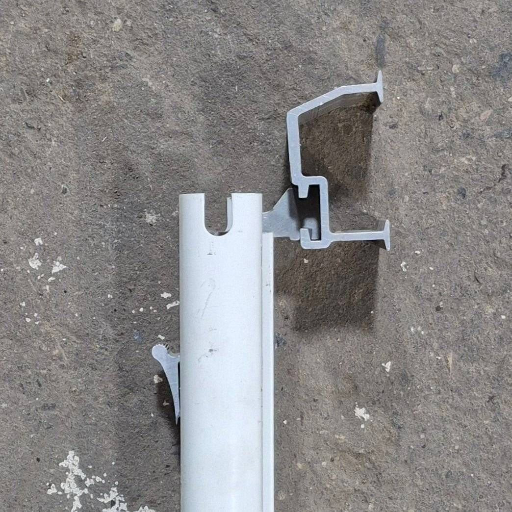 Used Dometic / A&E 8500 Manual Awning Arm, Tall, Colonial White - 8480000.401 - Image 2