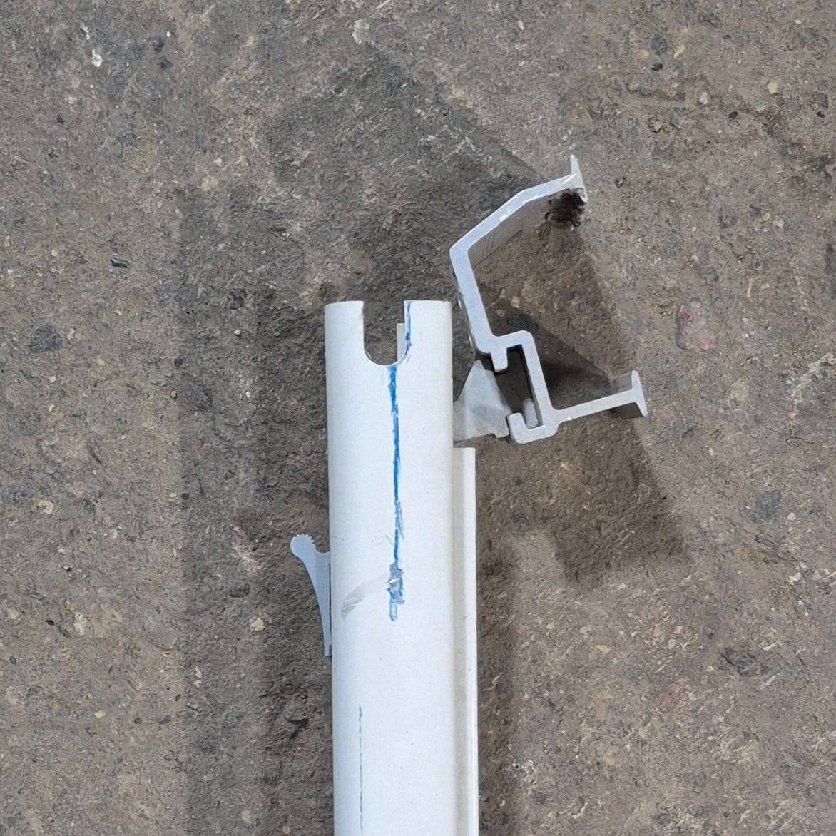 Used Dometic / A&E 8500 Manual Awning Arm, Tall, Colonial White -  8480000.401 - Image 2