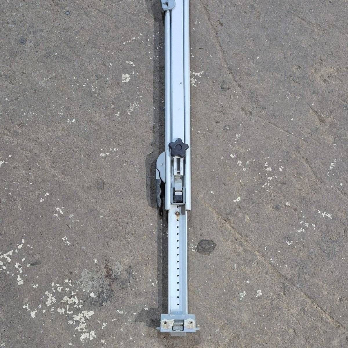 Used Dometic / A&E 8500 Manual Awning Arm, Tall, White -  8480000.401B - Image 10