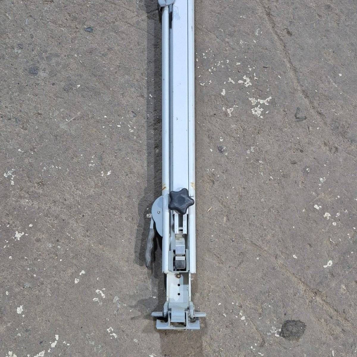 Used Dometic / A&E 8500 Manual Awning Arm, Tall, White - 8480000.401B - Image 9