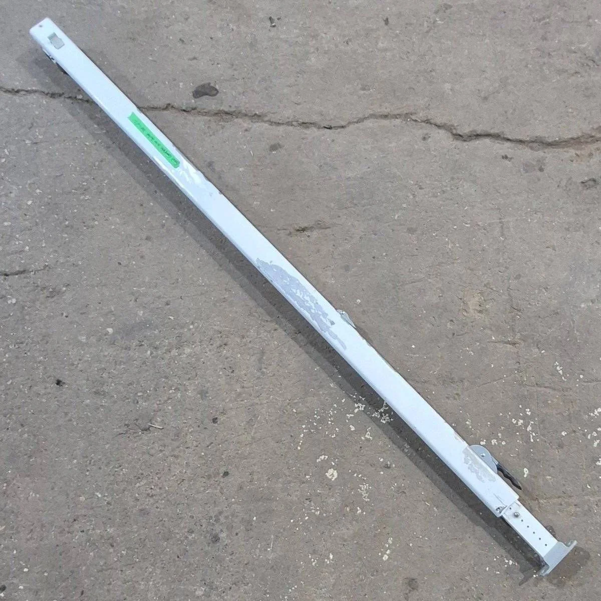 Used Dometic / A&E 8500 Manual Awning Arm, Tall, White -  8480000.401B