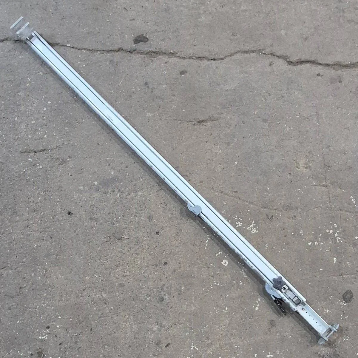Used Dometic / A&E 8500 Manual Awning Arm, Tall, White -  8480000.401B - Image 6