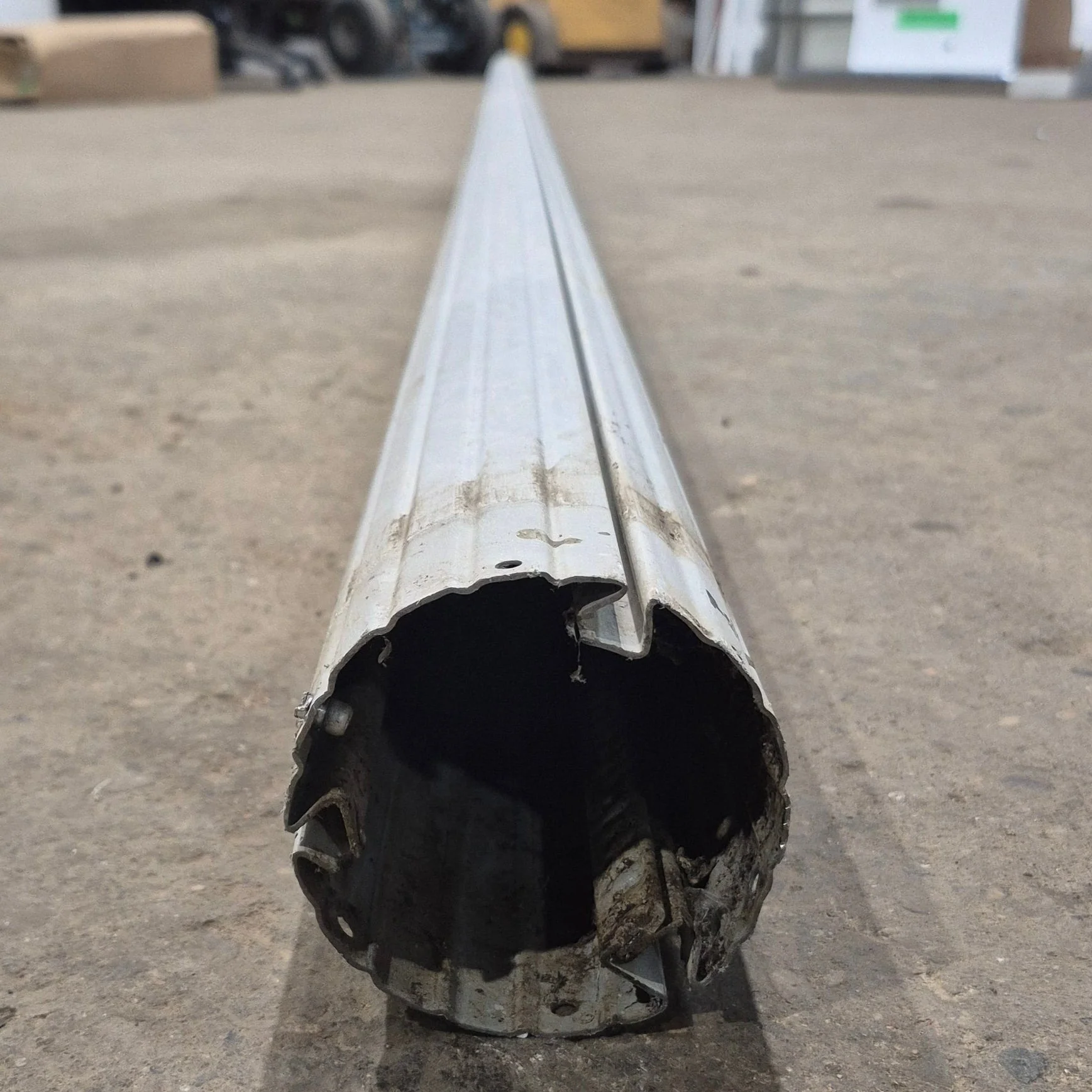 Used Dometic/ A&E Awning Roller Tube 14' - Image 3