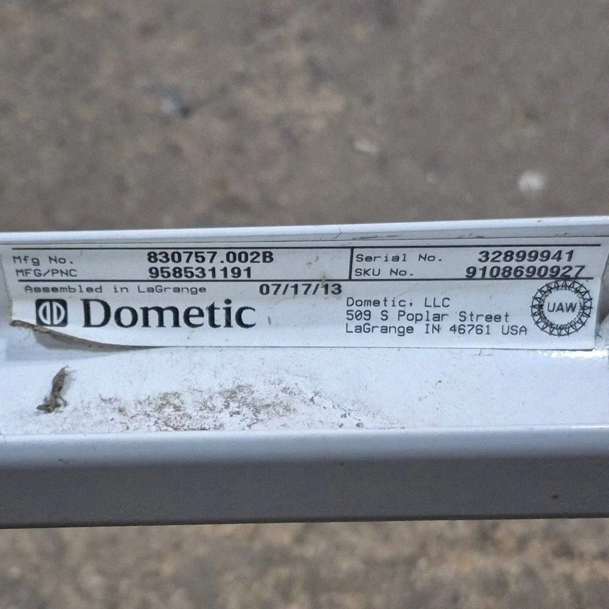 Used Dometic/ A&E Deluxe Plus Window Awning, White Hardware, 3' - 85604HF.0360-B - Image 9