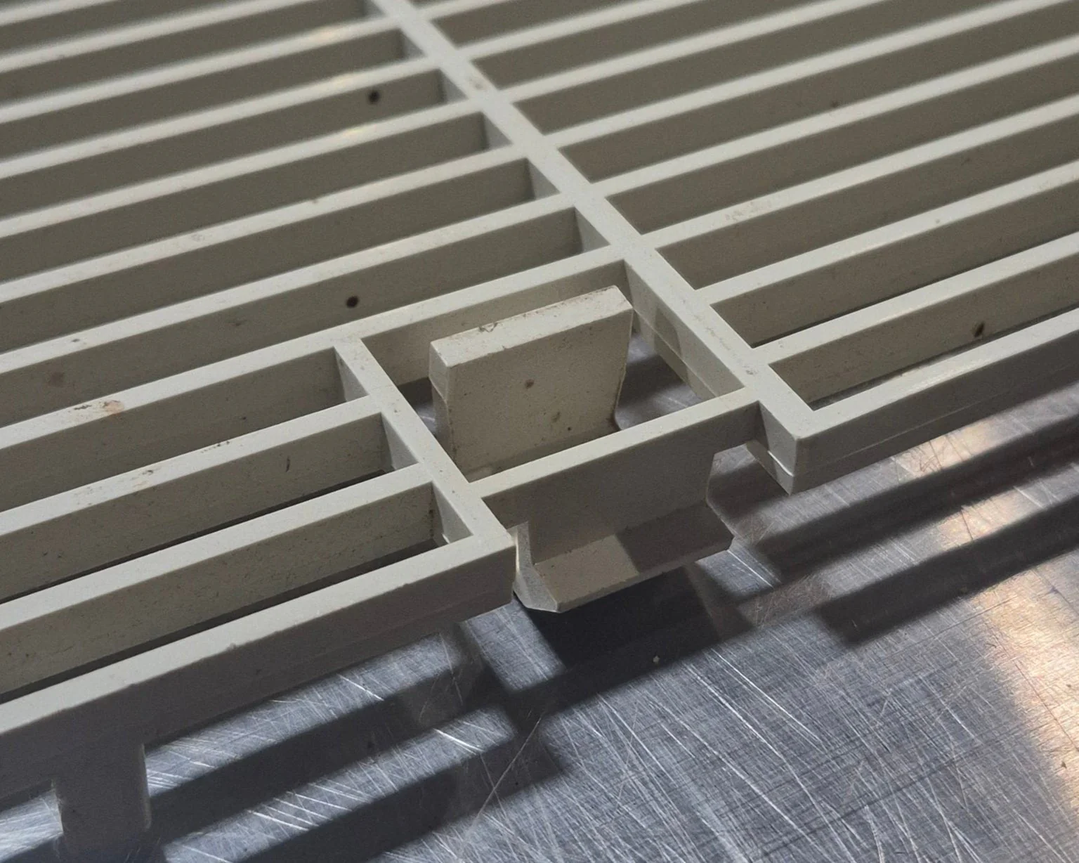 Used Dometic Air Conditioner Ceiling Assembly Grille - 3104928.019 - Image 2