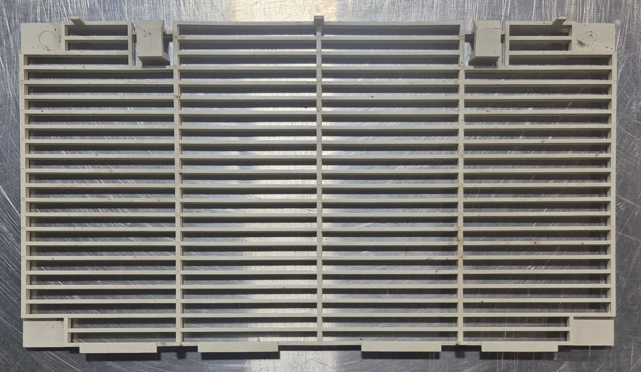 Used Dometic Air Conditioner Ceiling Assembly Grille - 3104928.019 - Image 3