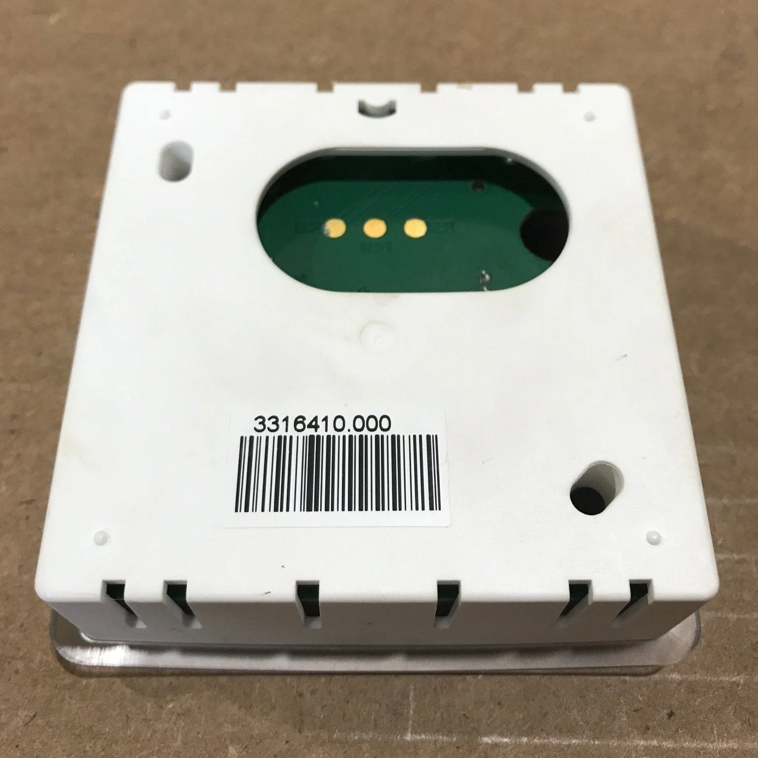 Used Dometic Air Conditioner Digital Thermostat, White - 3316250.700 - Image 2