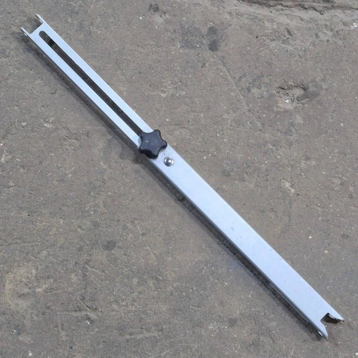 Used Dometic Awning Adjustable Pitch Arm, Silver, 15 7/8" to 25 1/8" - 9100 Series - Image 4