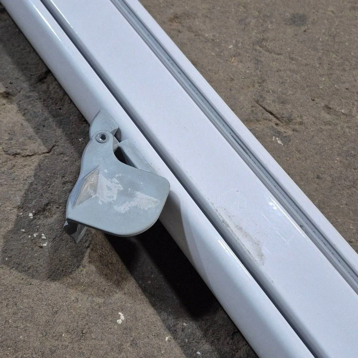 Used Dometic Awning Arm, 8500 Series, White, 61" - Image 9