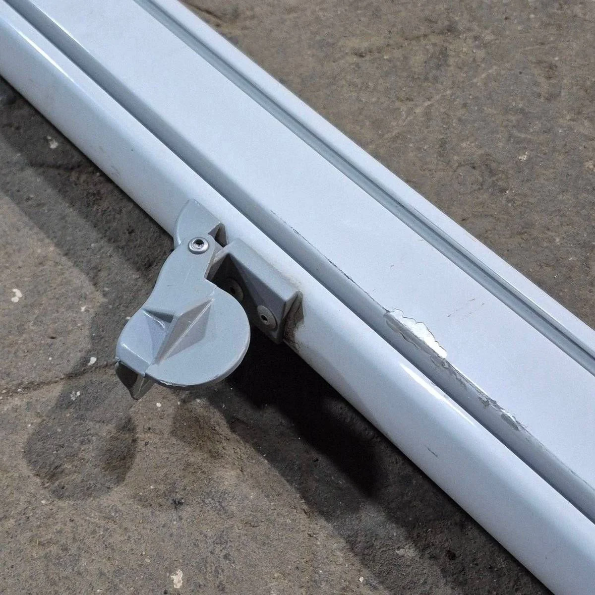 Used Dometic Awning Arm, 8500 Series, White, 61" - Image 9