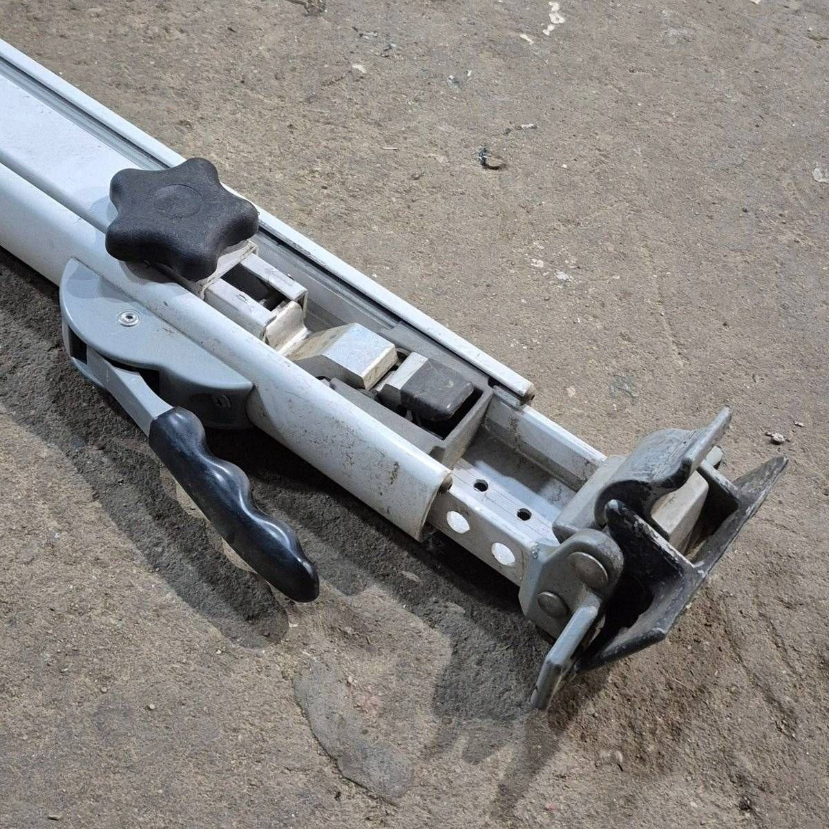 Used Dometic Awning Arm, 8500 Series, White, 61" - Image 11