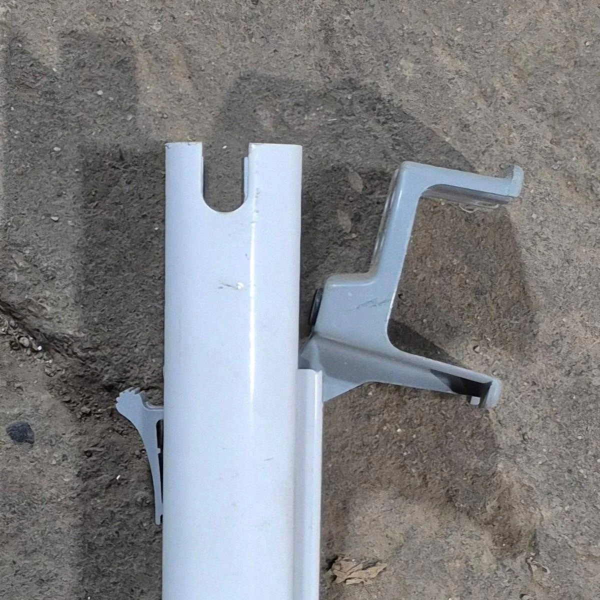 Used Dometic Awning Arm, 8500 Series, White, 61" - Image 2