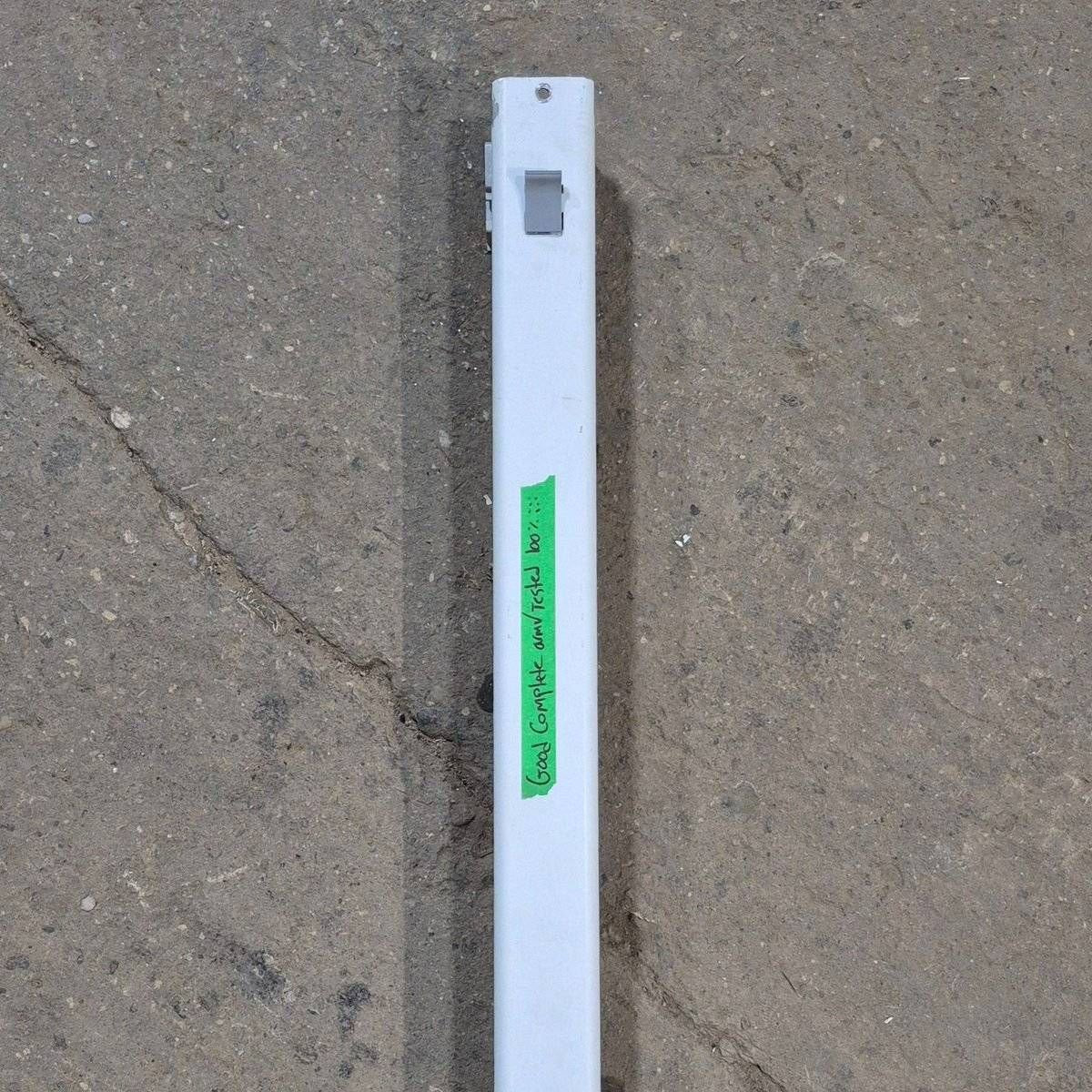 Used Dometic Awning Arm, 8500 Series, White, 73" - Image 3