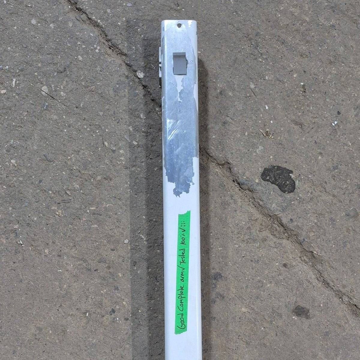 Used Dometic Awning Arm, 8500 Series, White, 73" - Image 3
