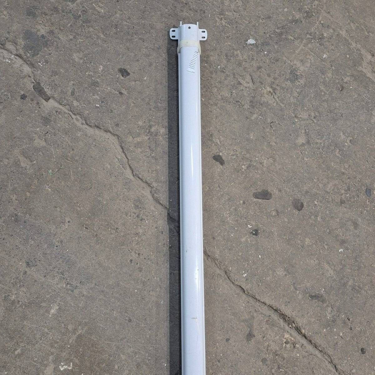 Used Dometic Awning Arm, Drive (Front), White, Basement, 62 1/4" - 3312487.014B - Image 2