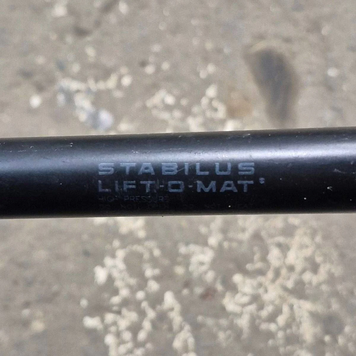 Used Dometic Awning Arm Gas Strut - 654150 - Image 2