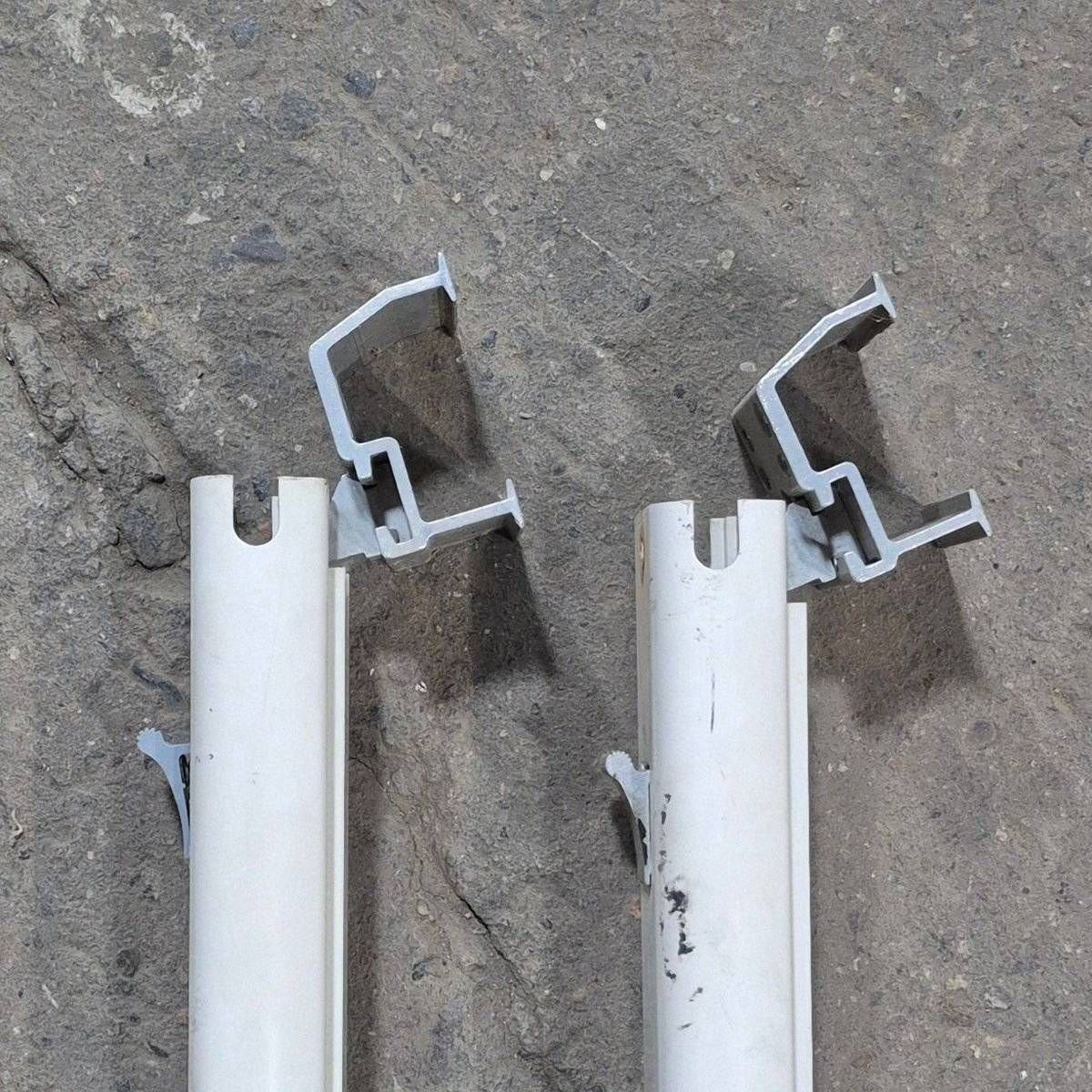 Used Dometic Awning Arm Set, Off White, 73" - 8480000.401 - Image 2