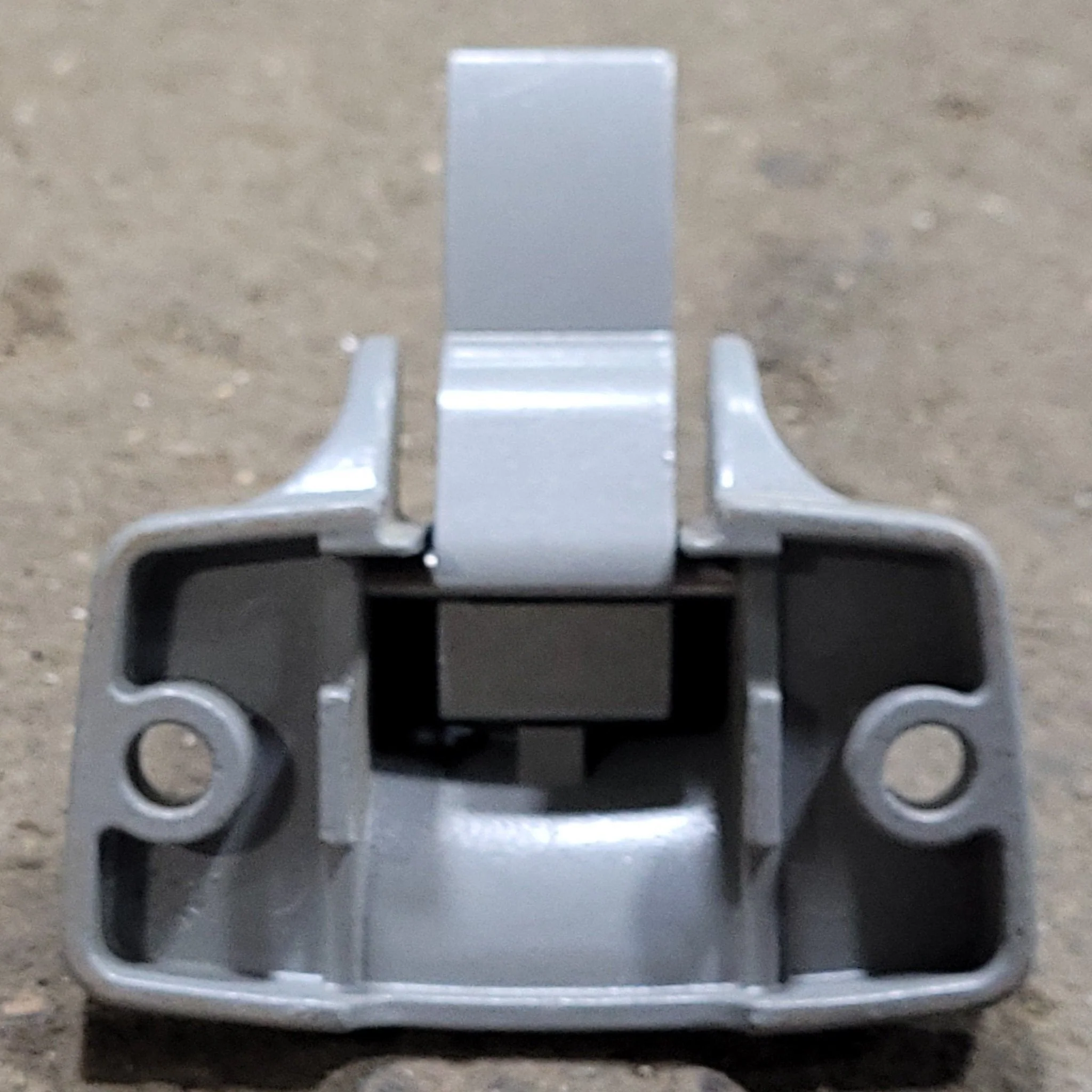 Used Dometic Awning Bottom Mounting Bracket 3314067.004M - Image 2