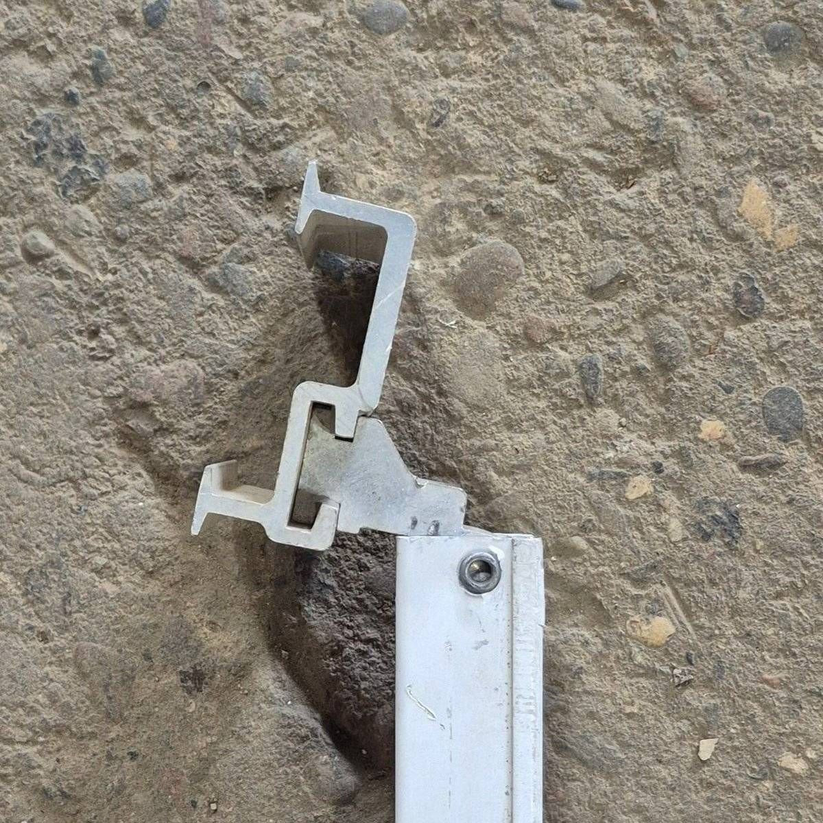 Used Dometic Awning Main Rafter Arm Assembly, 54", White - 3312047.024B - Image 2