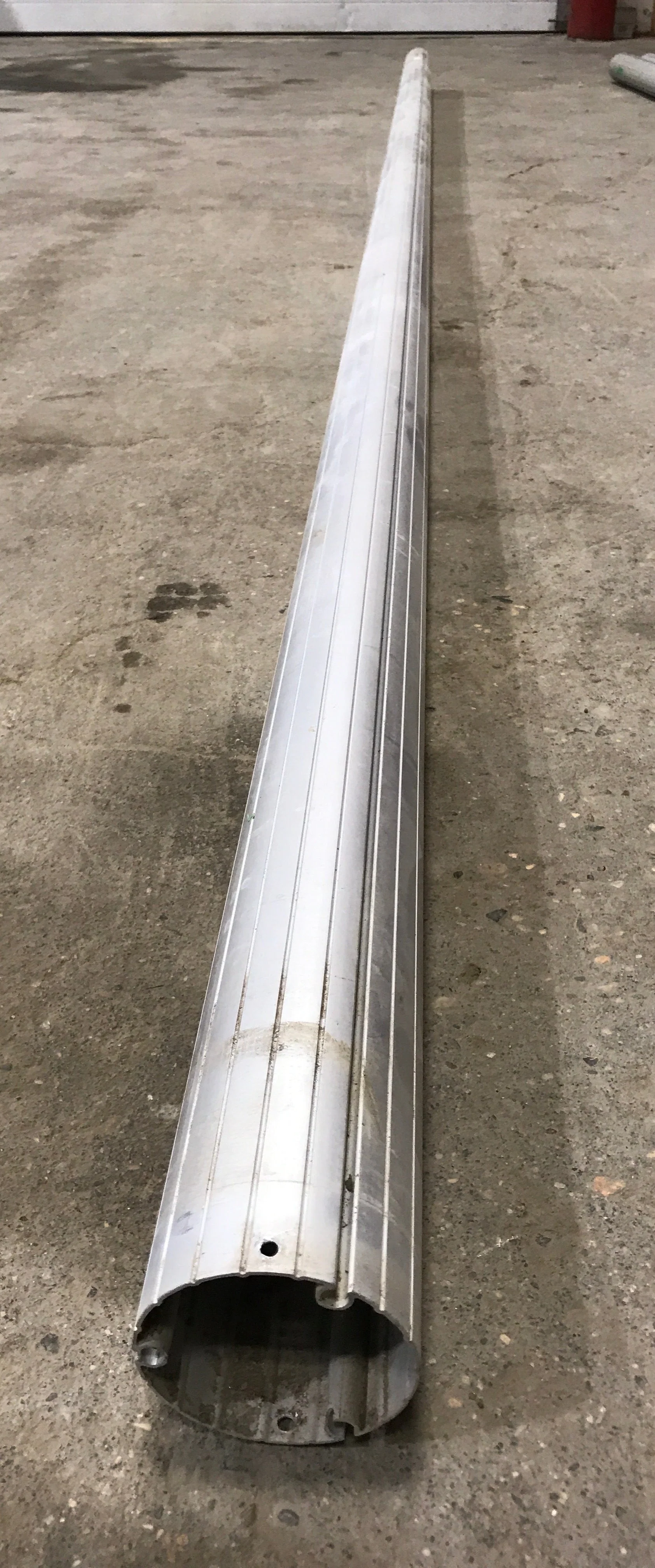 Used Dometic Awning Roller Tube 16' - Image 3