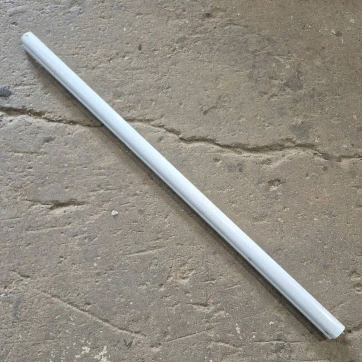 Used Dometic Awning Upper Main Arm, White, 64 1/4" - 9100 Series