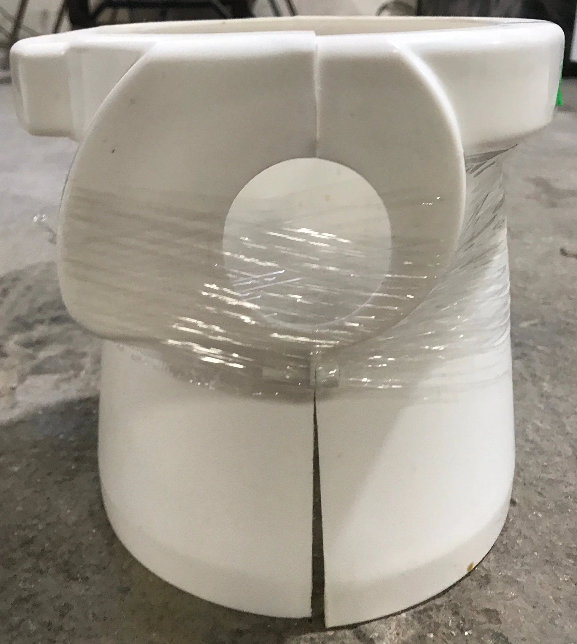 Used Dometic Base Cover - 385310111 - Image 2