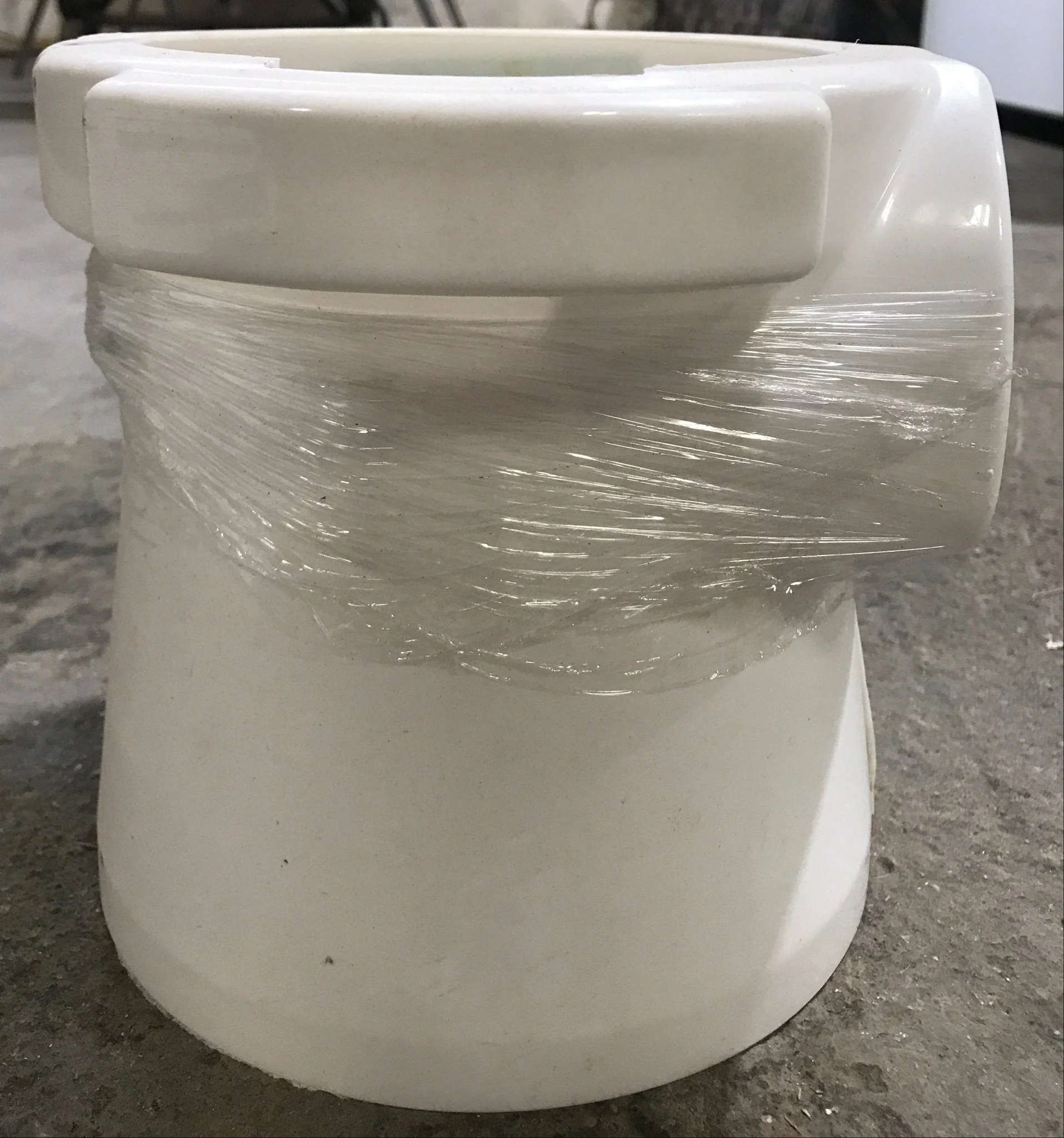 Used Dometic Base Cover - 385310111 - Image 3