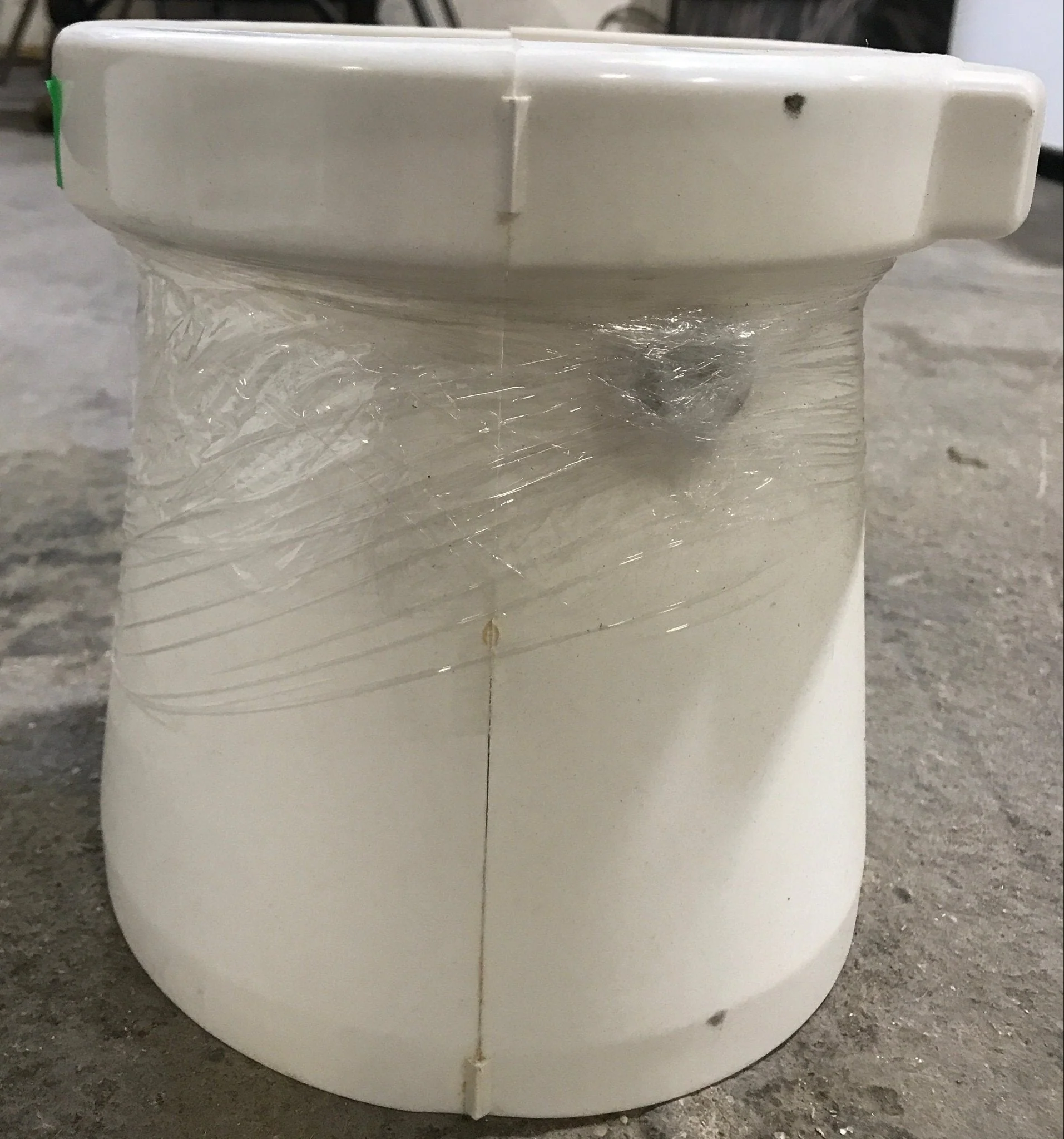 Used Dometic Base Cover - 385310111 - Image 4