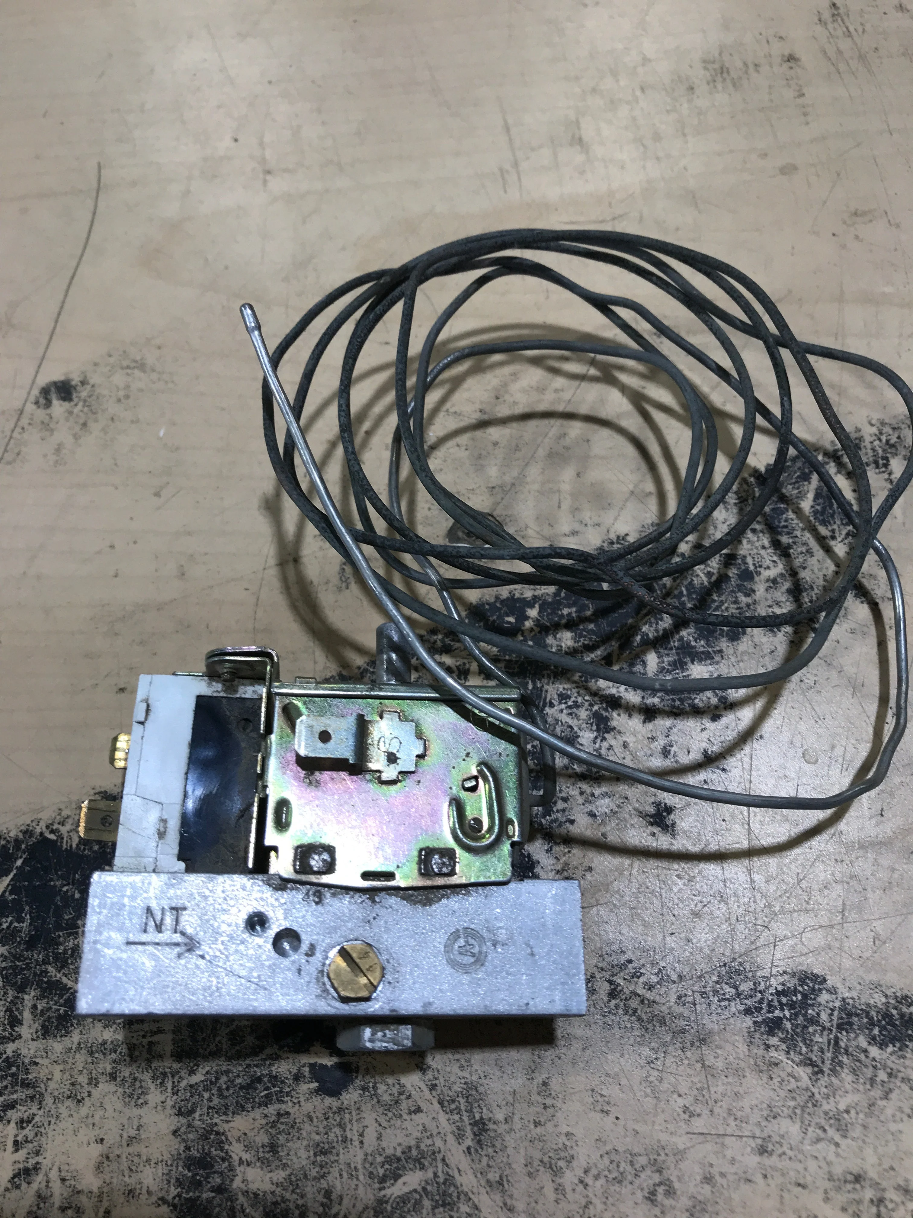 Used Dometic Combo Thermostat - 2007199009 - Image 4