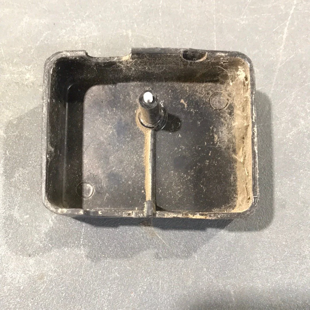 Used Dometic Cover 581565728 - Image 2