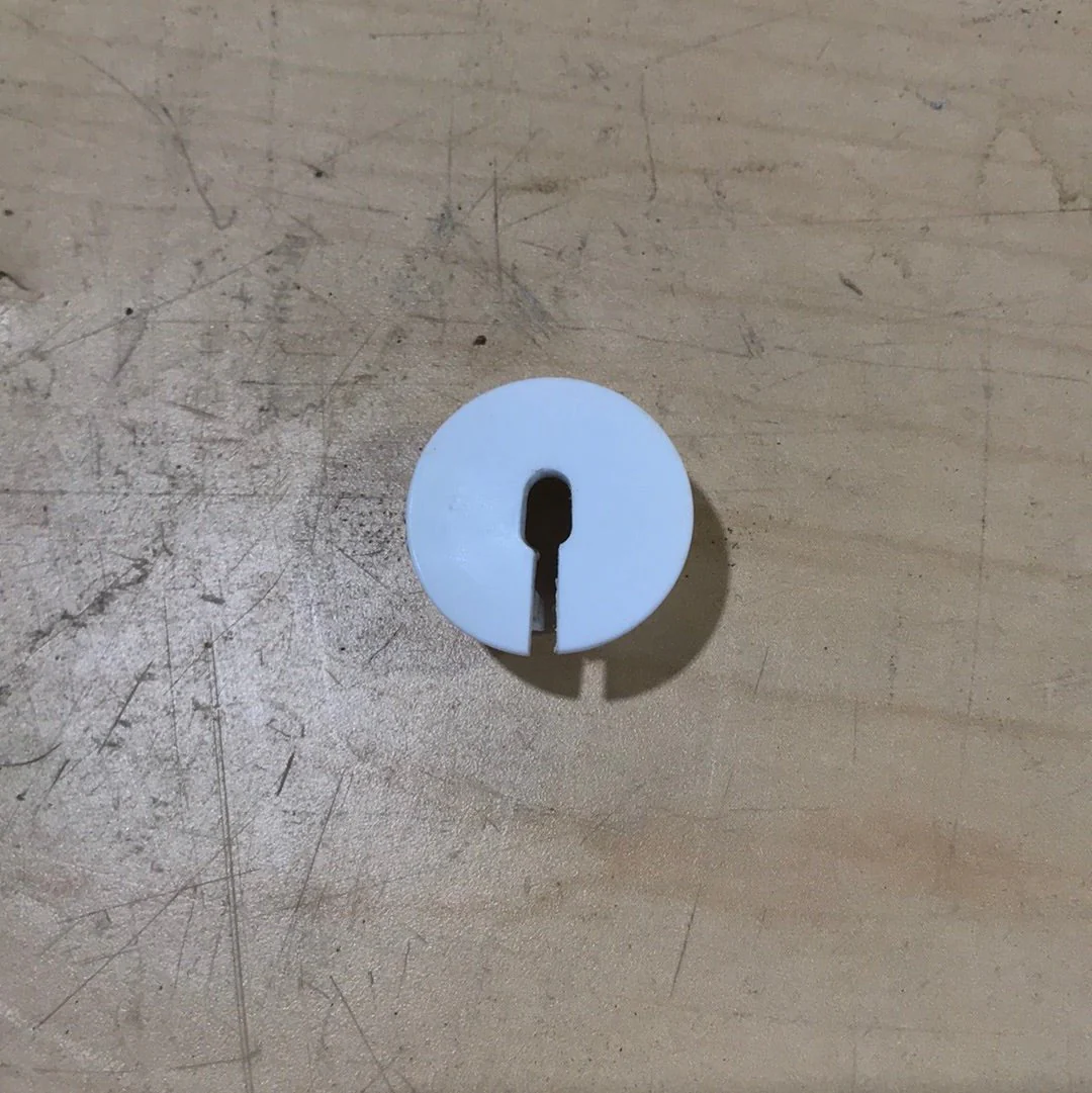 Used Dometic Drainage Plug- 2932115013 - Image 5