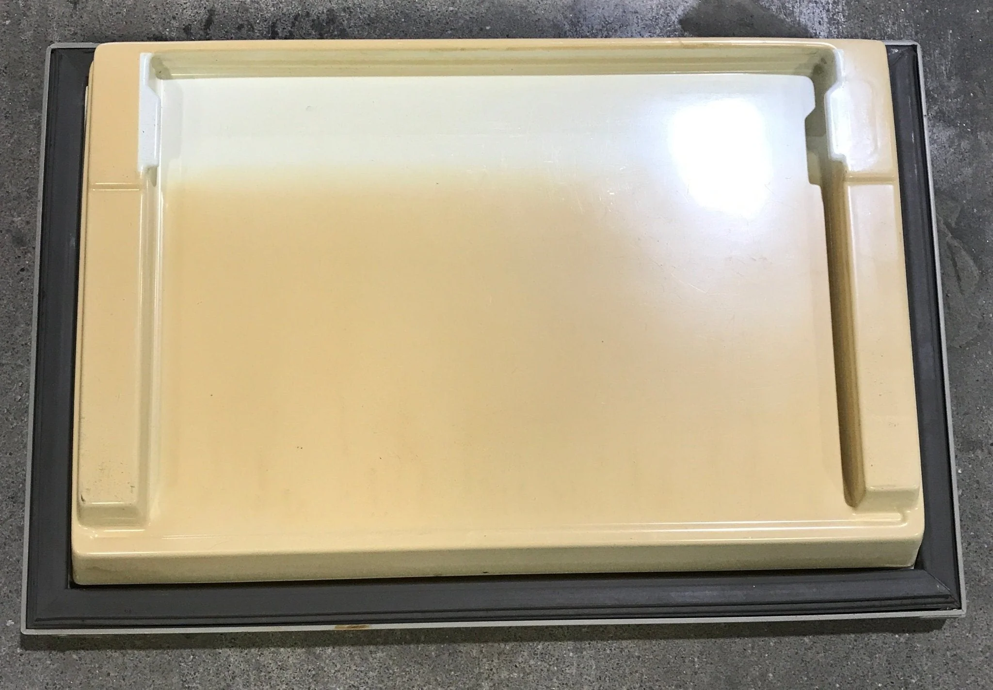 Used Dometic Freezer Door - 2931589119 - Image 2