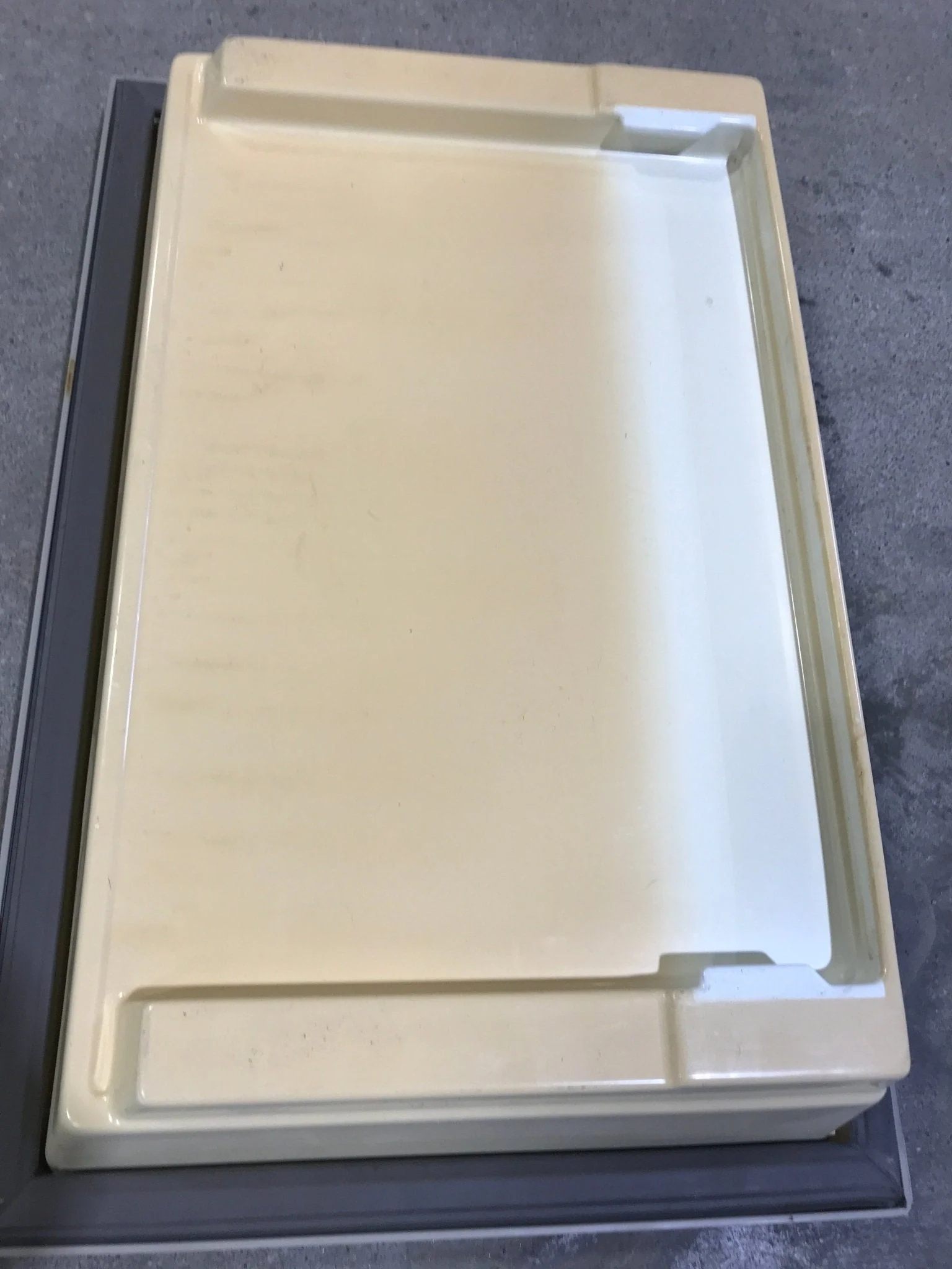 Used Dometic Freezer Door - 2931589119 - Image 7