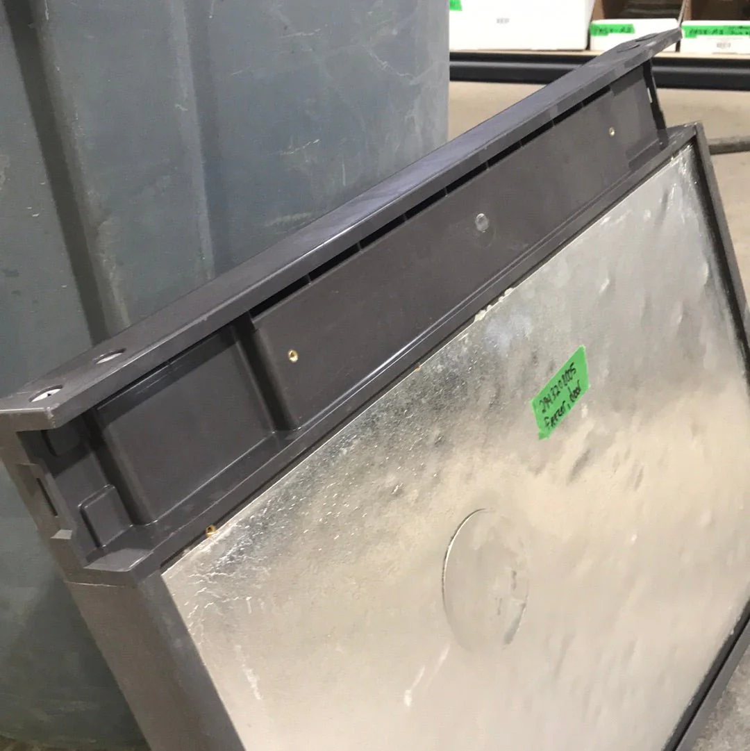 Used Dometic Freezer Door 2943208005 - Image 5