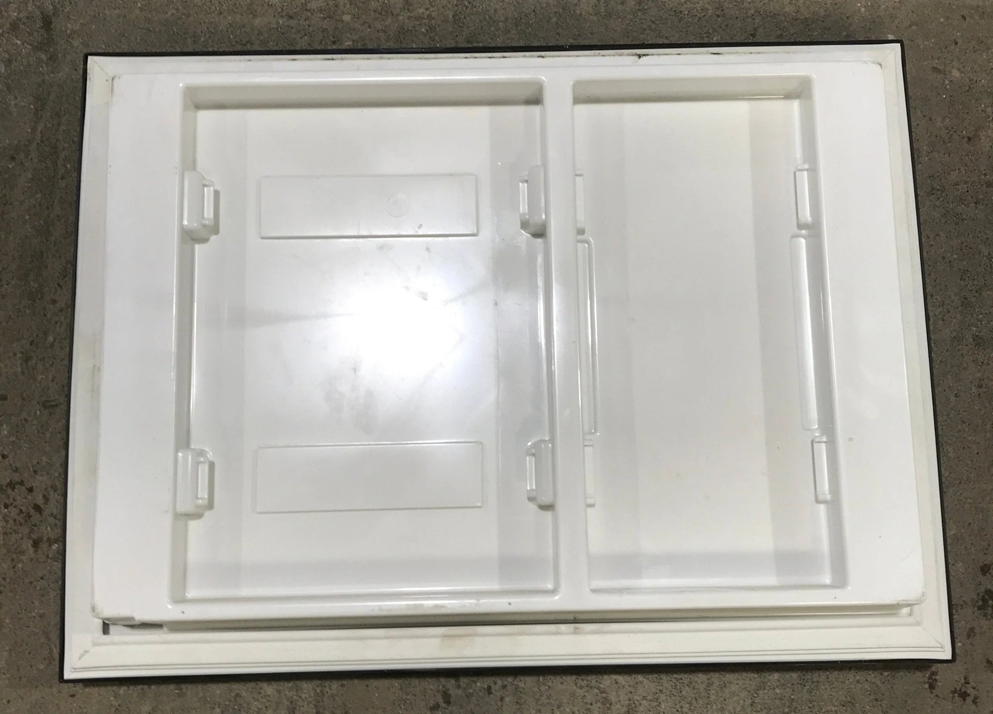 Used Dometic Freezer Door - Image 9