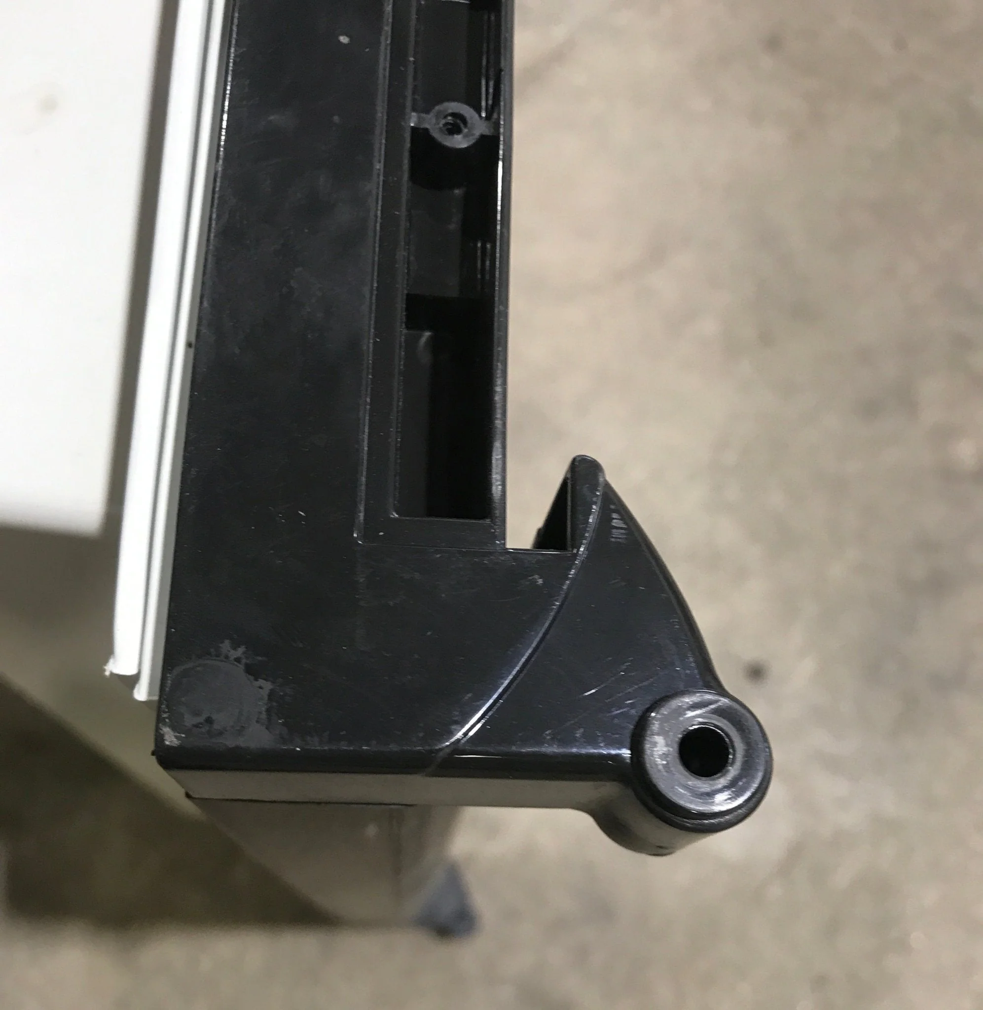 Used Dometic Freezer Door, Right Hand - 2932561190 - Image 5