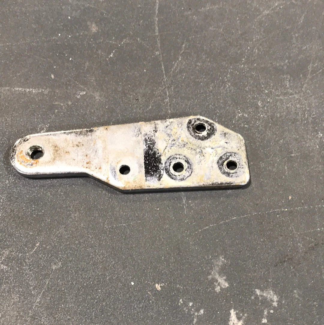 USED Dometic Fridge Door Hinge Lower Right 2951248000