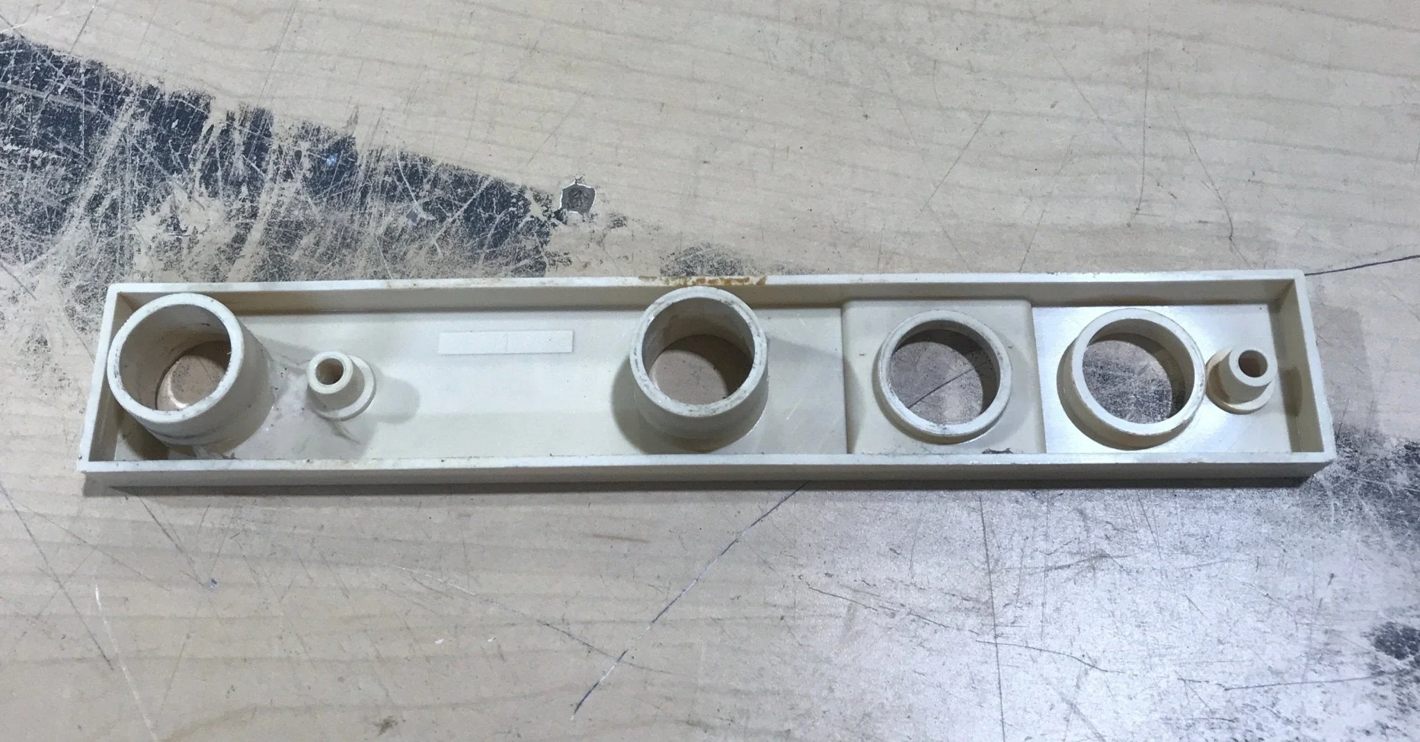 Used Dometic Fridge Front Panel - 2007463033 - Image 2