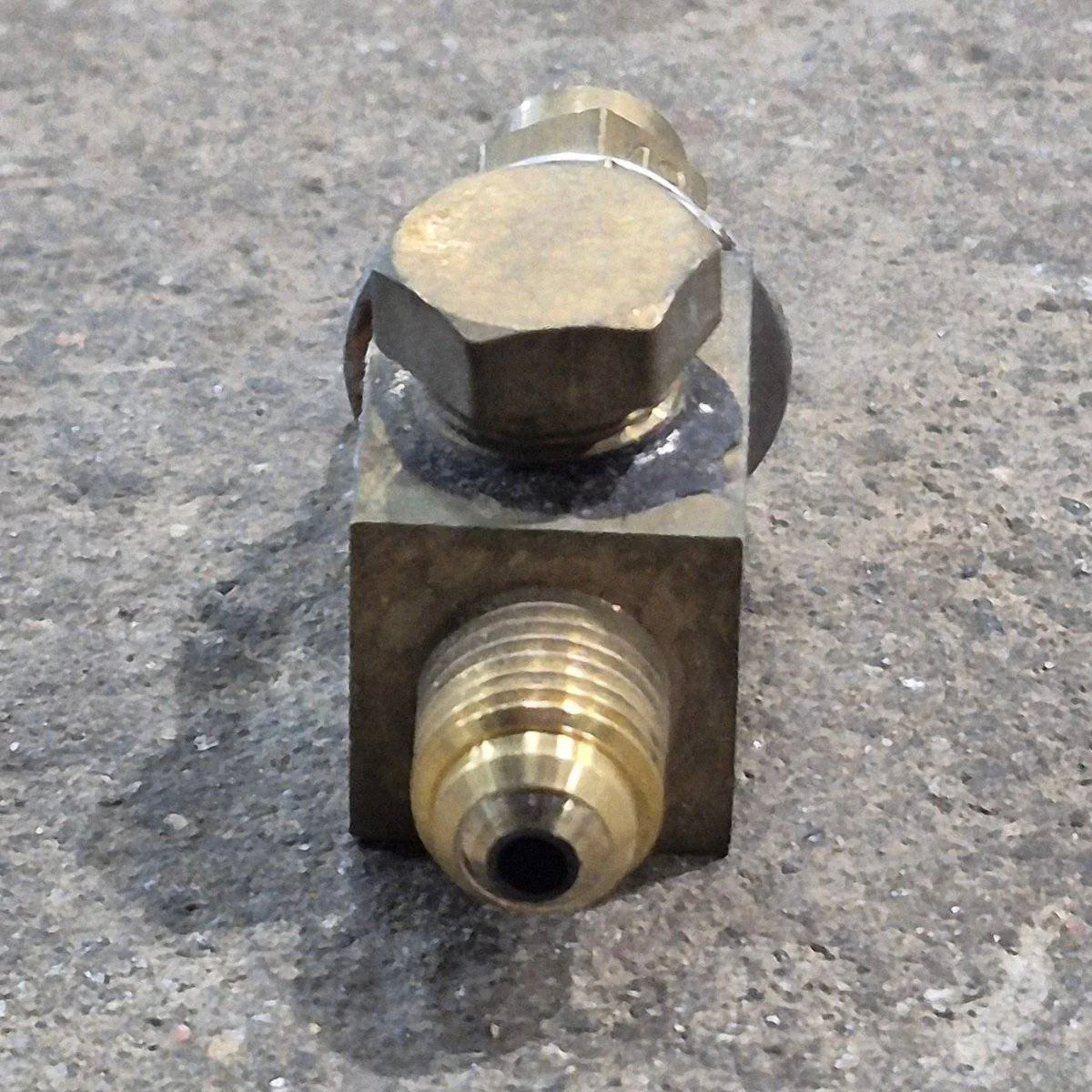 Used Dometic Fridge Nipple - 2931227017 - Image 6