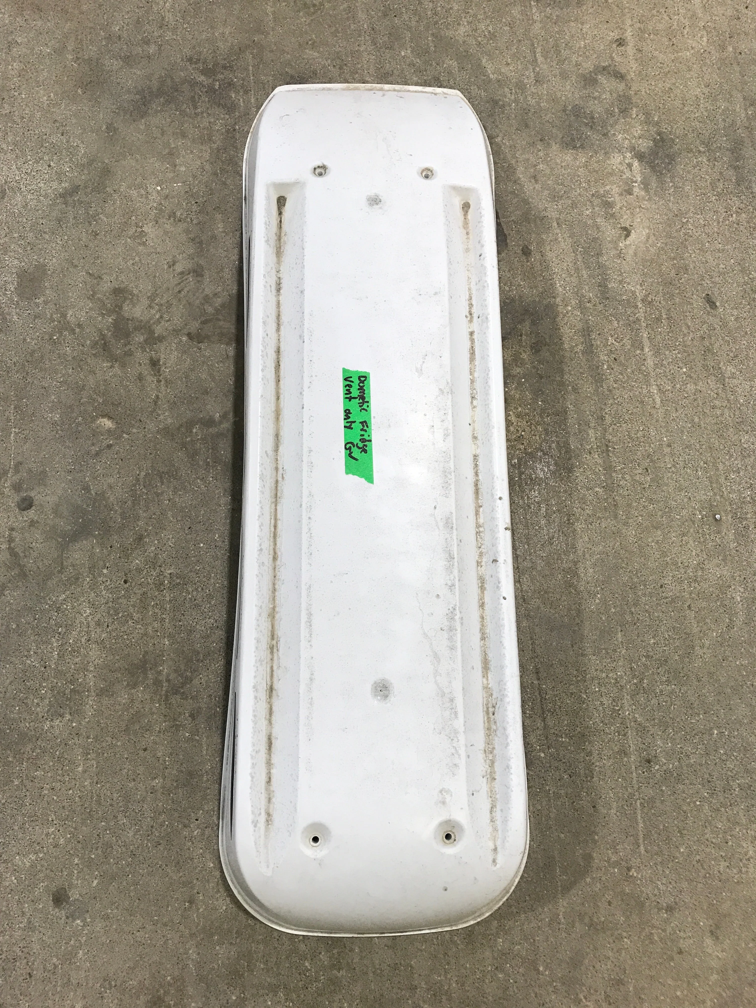 Used Dometic Fridge Roof Vent