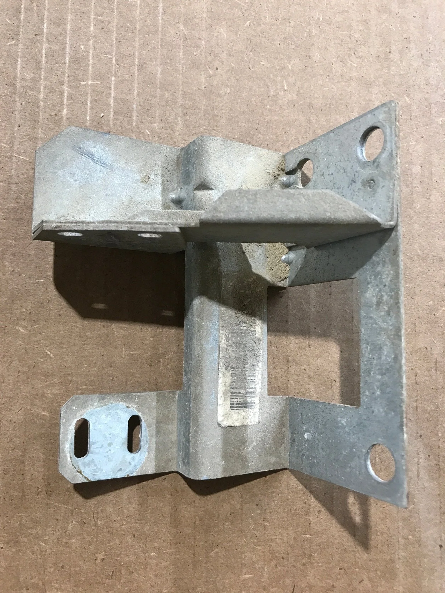 Used Dometic Gas Valve Bracket - 2931915017 - Image 3