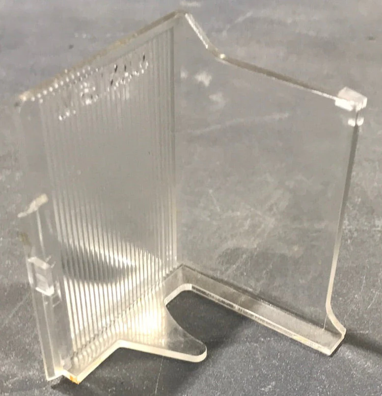 Used Dometic Lamp Cover 2064043002 - Clear - Image 2