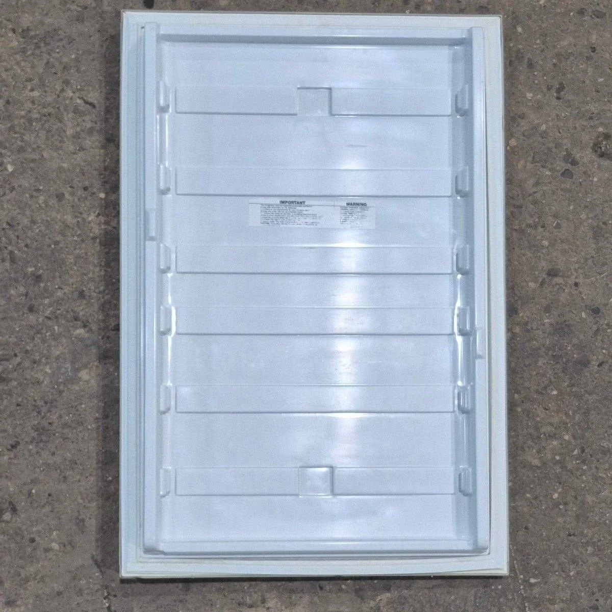 Used Dometic Refrigerator Door, Fair Used Shape, 33 1/4" X 22 5/8" - 2932563121 - Image 5
