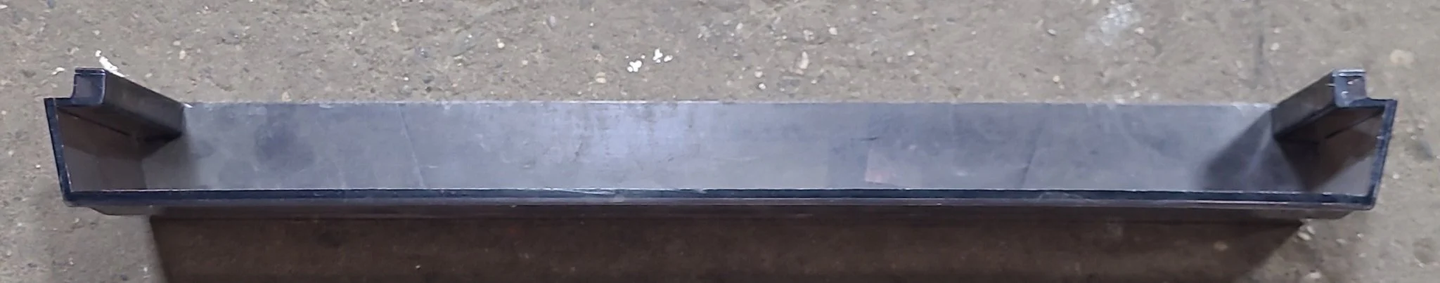 Used Dometic Replacement Shelf 2002261143 - Image 2