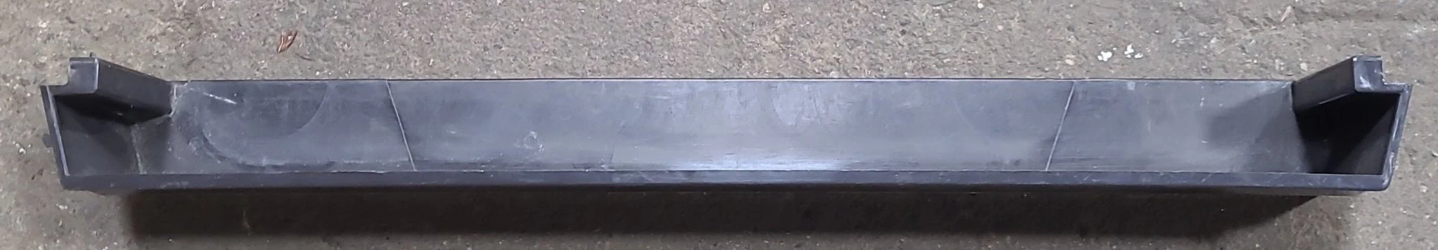 Used Dometic Replacement Shelf 2939533919 - Image 2