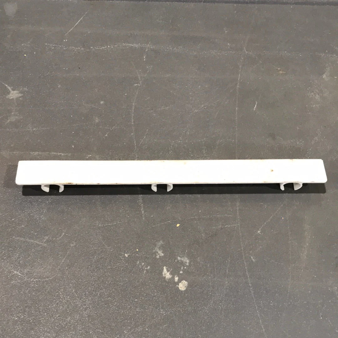 Used Dometic Retainer 2926235033 - Image 2