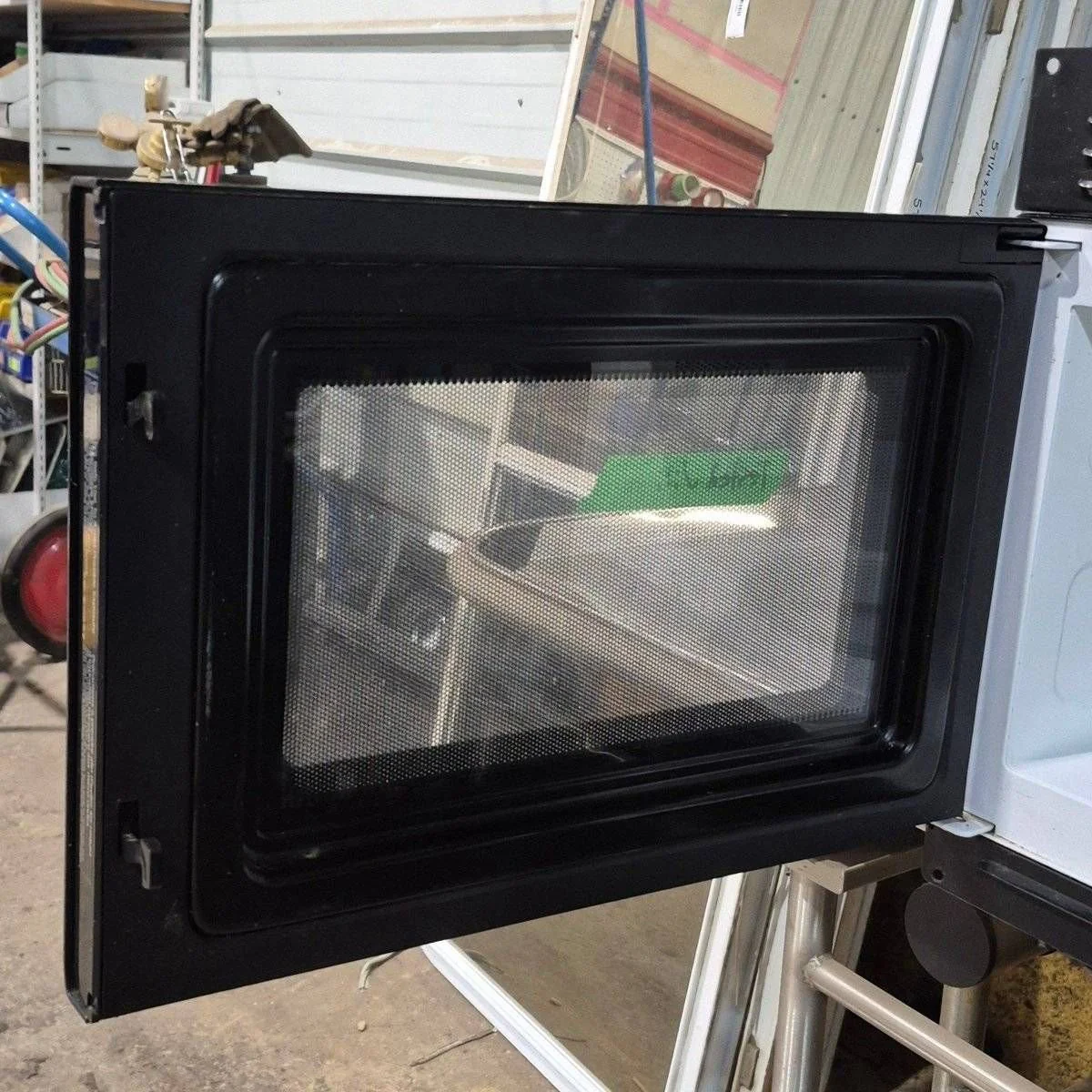 Used Dometic RV Microwave - DMW10MB , 21" x 12 1/4" x 14 1/2" - Image 3