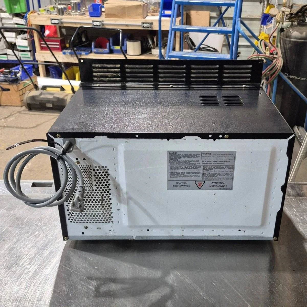 Used Dometic RV Microwave - DMW10MB , 21" x 12 1/4" x 14 1/2" - Image 6